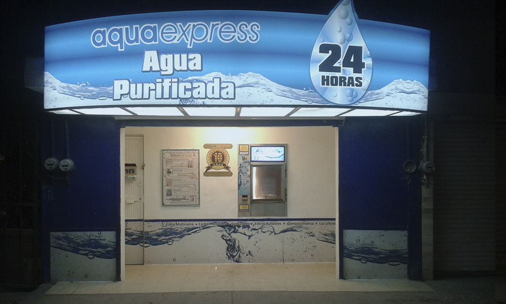 Máquina vending de agua purificada